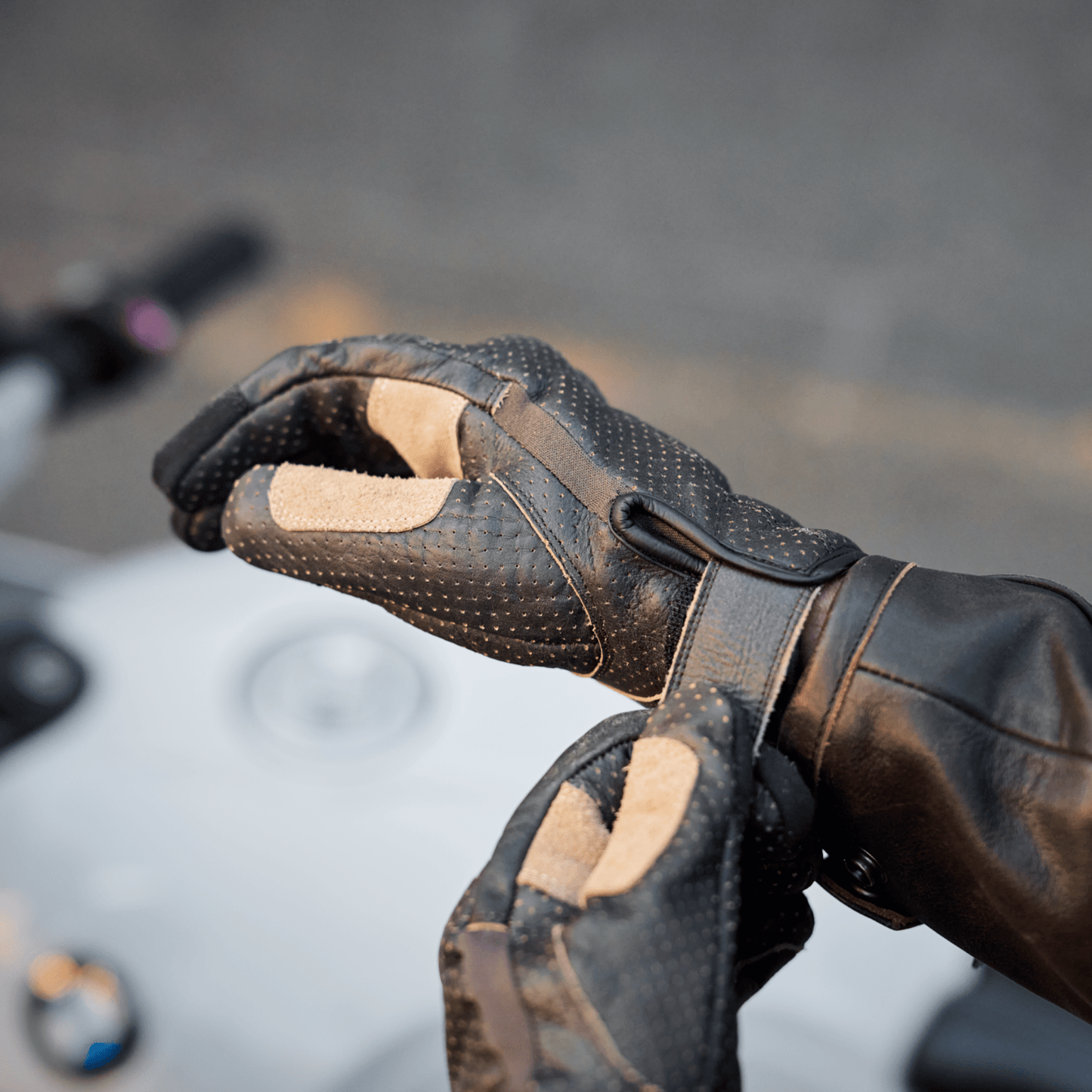 *NEW* Gen 3 Thumpa's | Short Cuff Summer Motorbike Gloves | Perforated Dark Charcoal Brown Leather