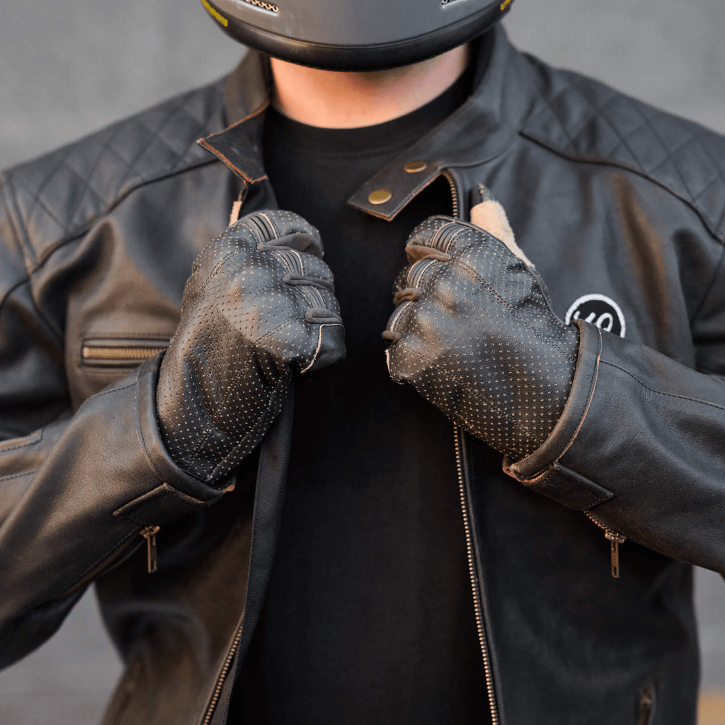 *NEW* Gen 3 Thumpa's | Short Cuff Summer Motorbike Gloves | Perforated Dark Charcoal Brown Leather